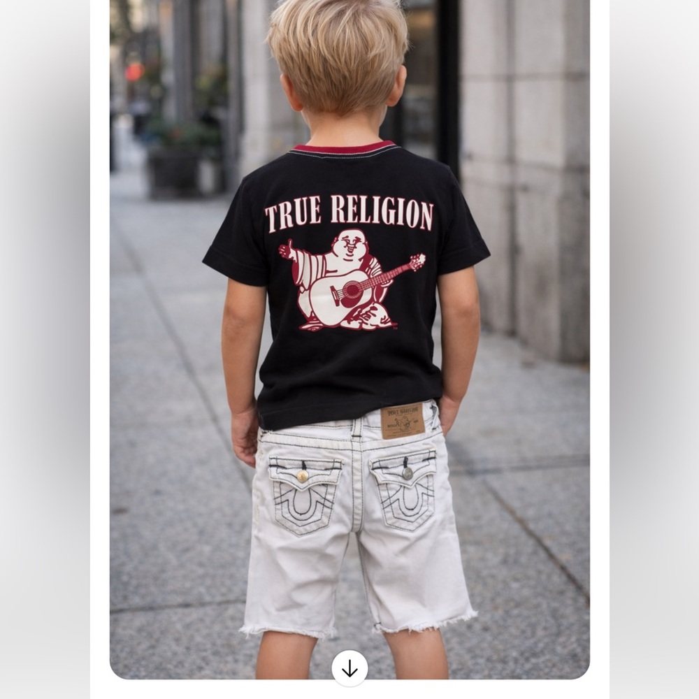 True Religion boys outfit size 4T Price Firm!